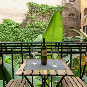 leos-colosseum-private-apartments.it-romehotels.com/