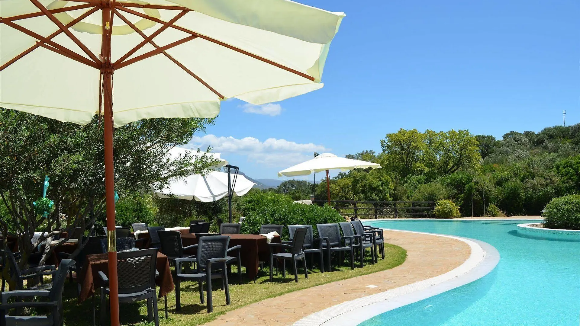 Hotel Giardino Corte Rubja إيغليزياس 3*,